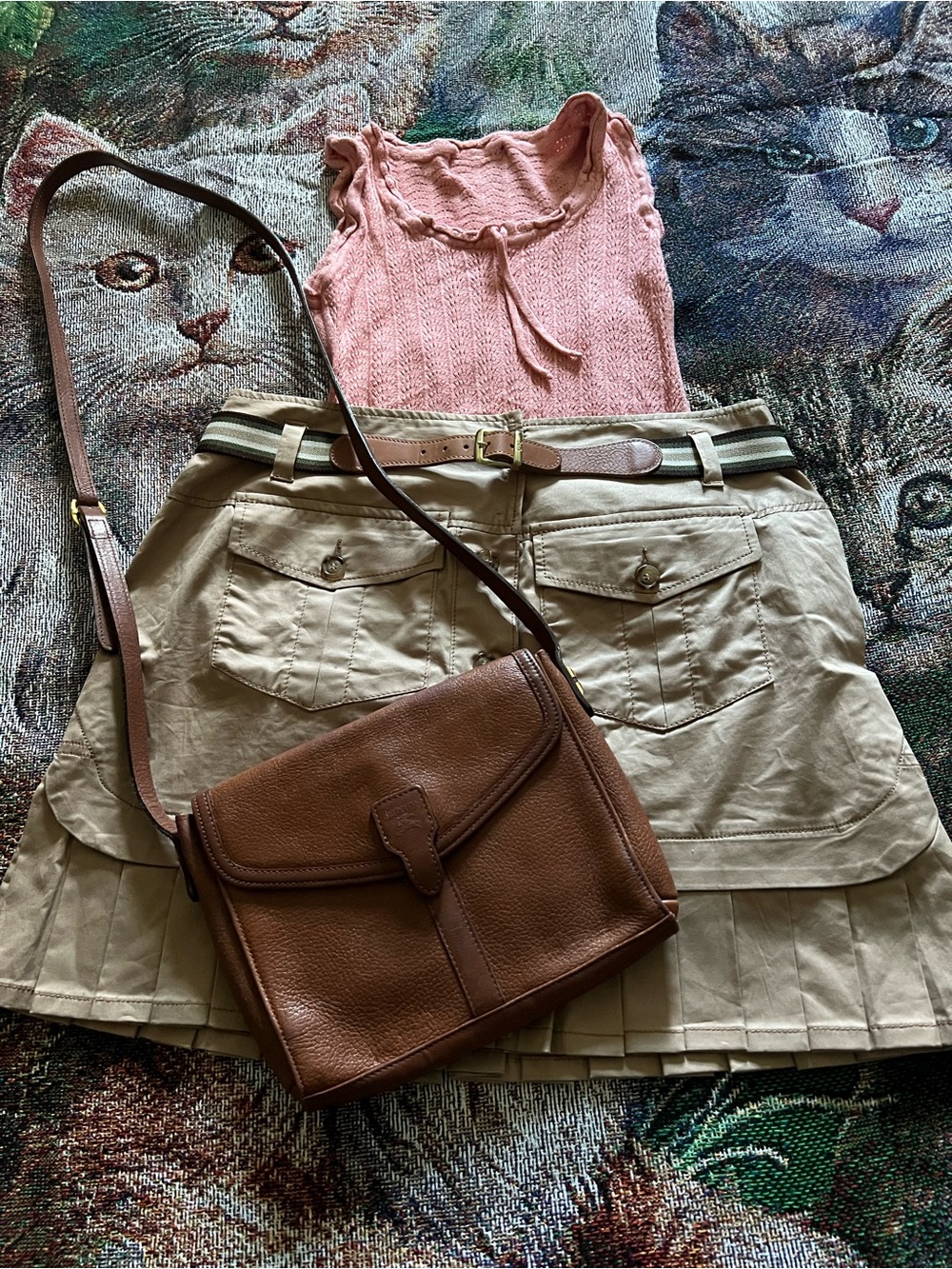 Vintage Burberry Brown Leather Crossbody Bag with Adjustable Strap